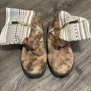 Roxy Boots
